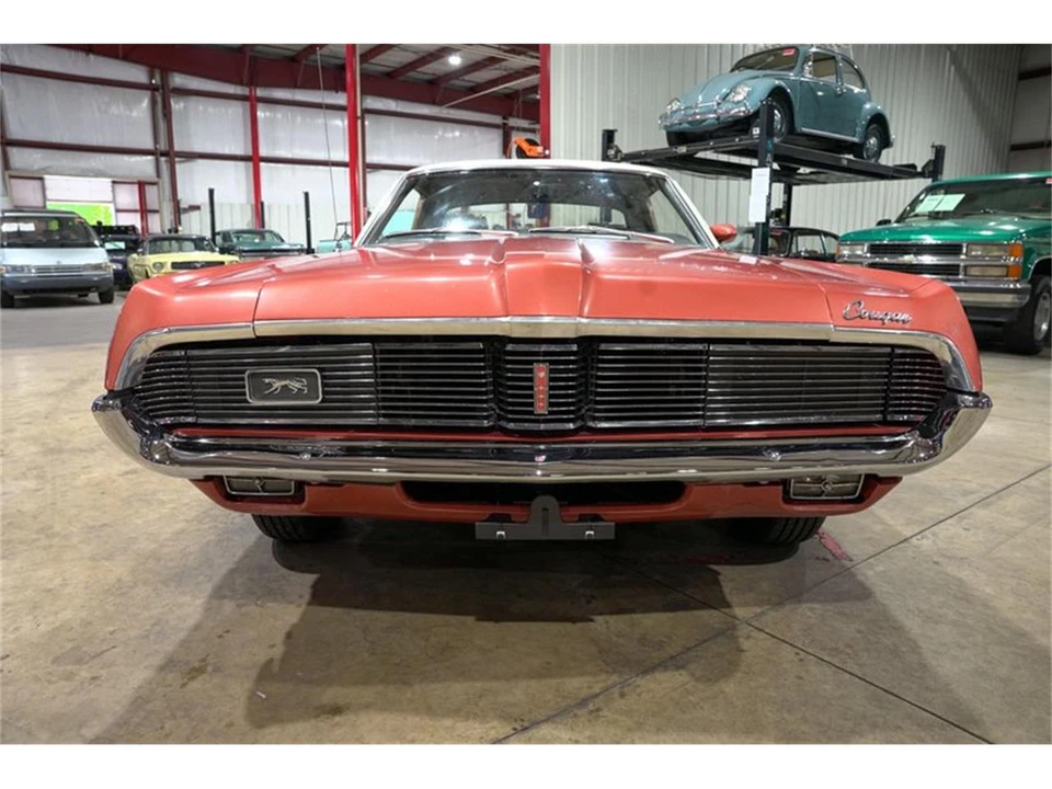 1969 Mercury Cougar 1st Gen - Image 13 of 31