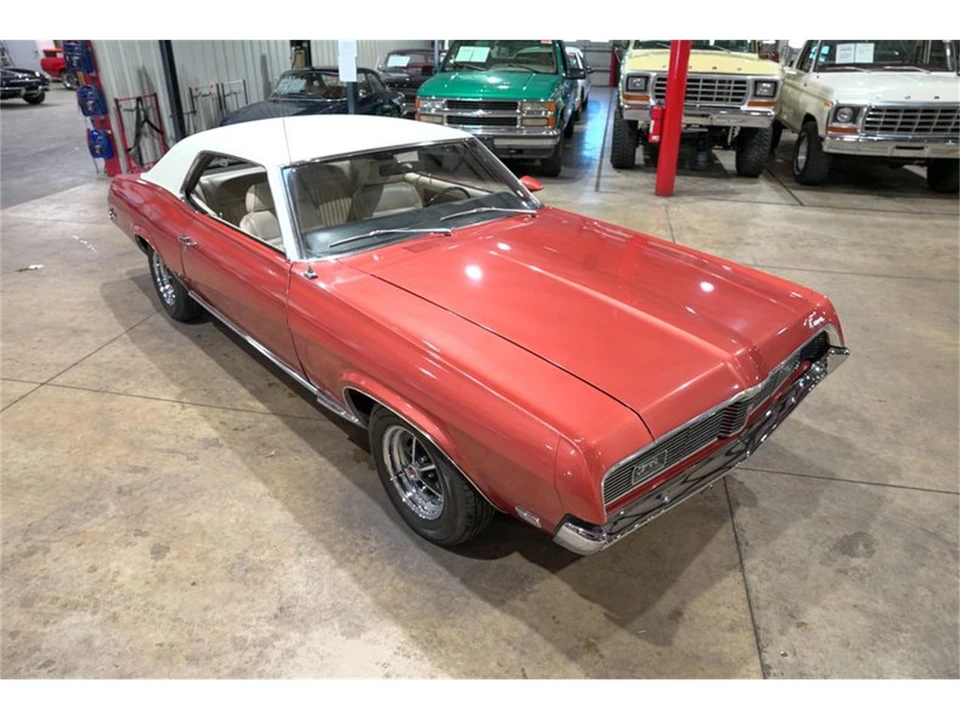 1969 Mercury Cougar 1st Gen - Image 14 of 31