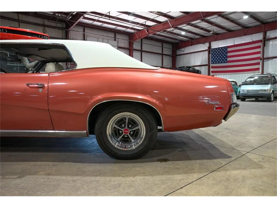 1969 Mercury Cougar 1st Gen - Image 5 of 31