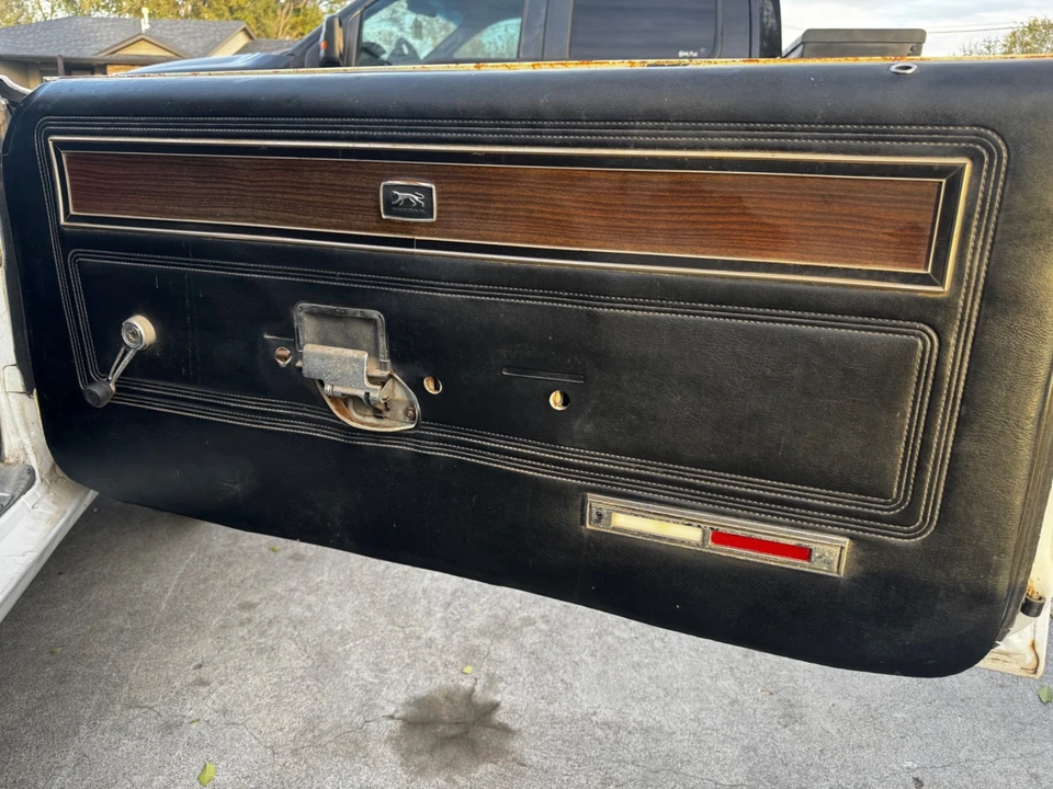 1969 Mercury Cougar 1st Gen - Image 17 of 21