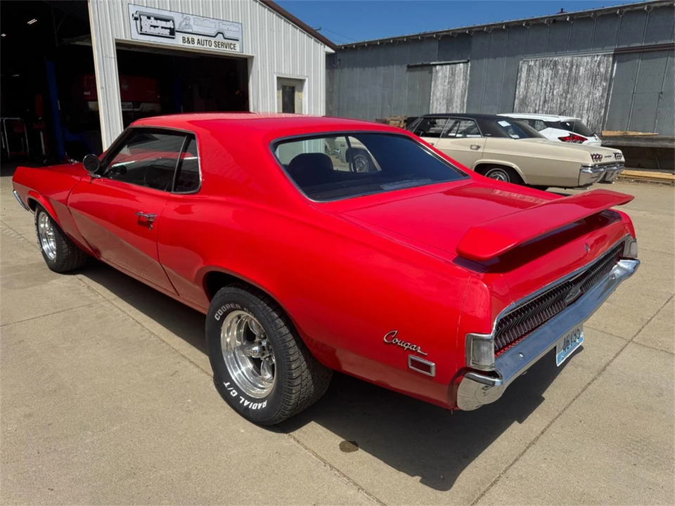 1969 Mercury Cougar 1st Gen - Image 5 of 31