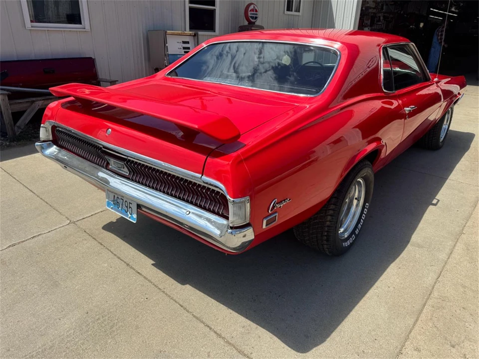 1969 Mercury Cougar 1st Gen - Image 7 of 31