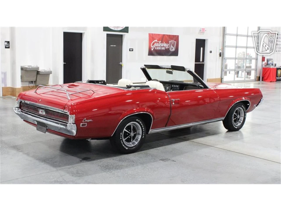 1969 Mercury Cougar 1st Gen - Image 12 of 31