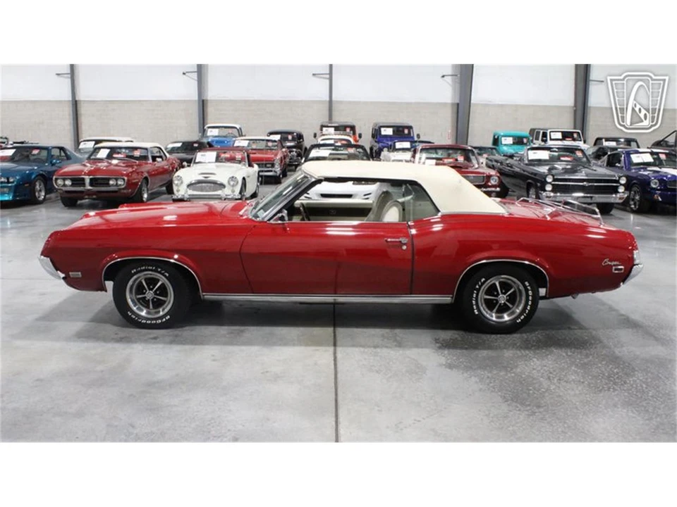 1969 Mercury Cougar 1st Gen - Image 23 of 31