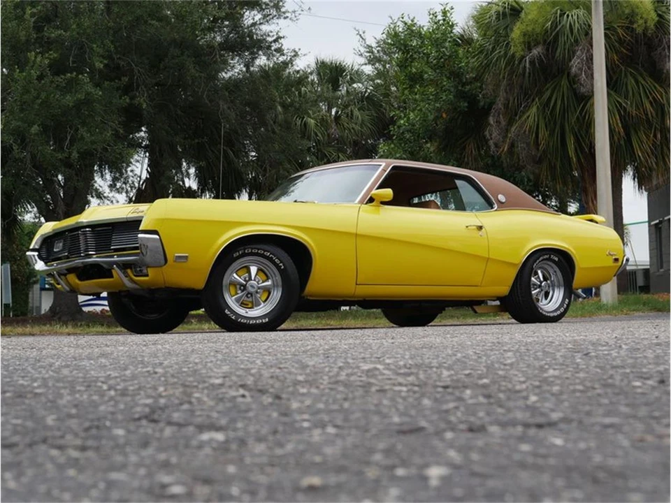 1969 Mercury Cougar 1st Gen - Image 14 of 31