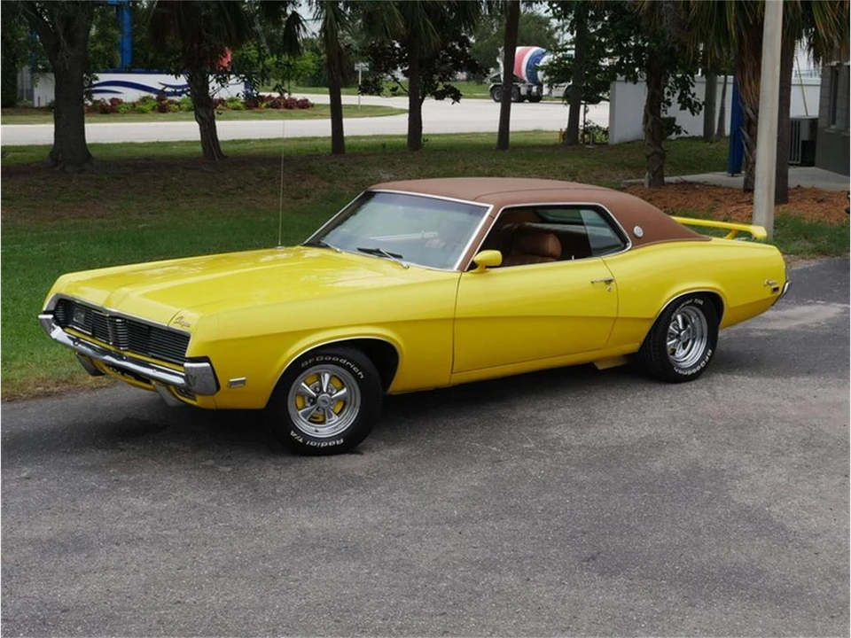 1969 Mercury Cougar 1st Gen - Image 16 of 31