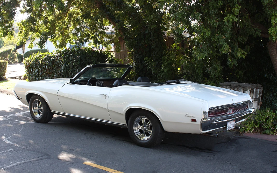 1969 Mercury Cougar 1st Gen - Image 10 of 31