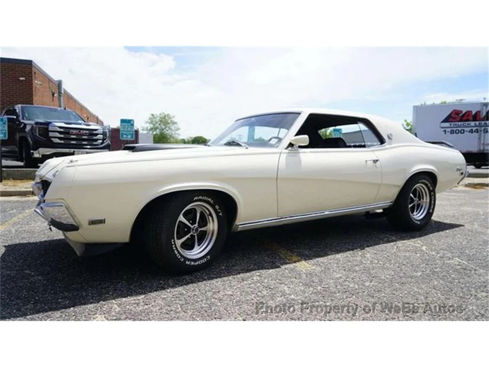 1969 Mercury Cougar 1st Gen - Image 5 of 10