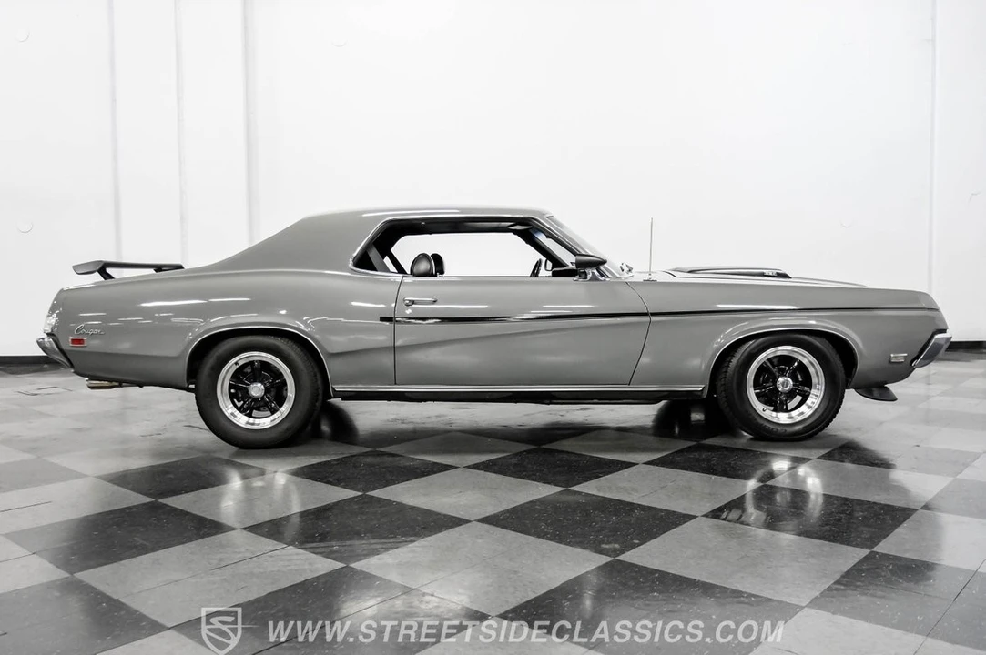 1969 Mercury Cougar 1st Gen - Image 13 of 21