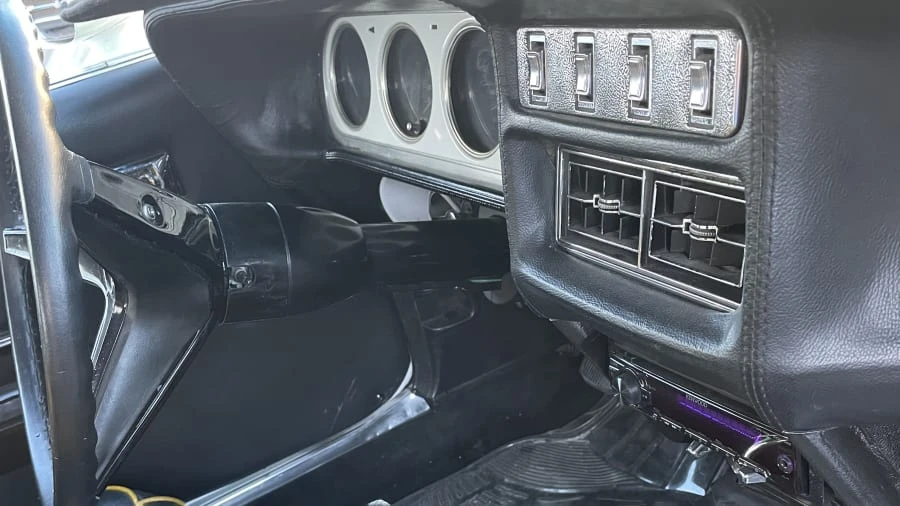 1969 Mercury Cougar 1st Gen - Image 11 of 27