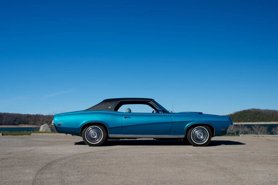 1969 Mercury Cougar 1st Gen - Image 17 of 31