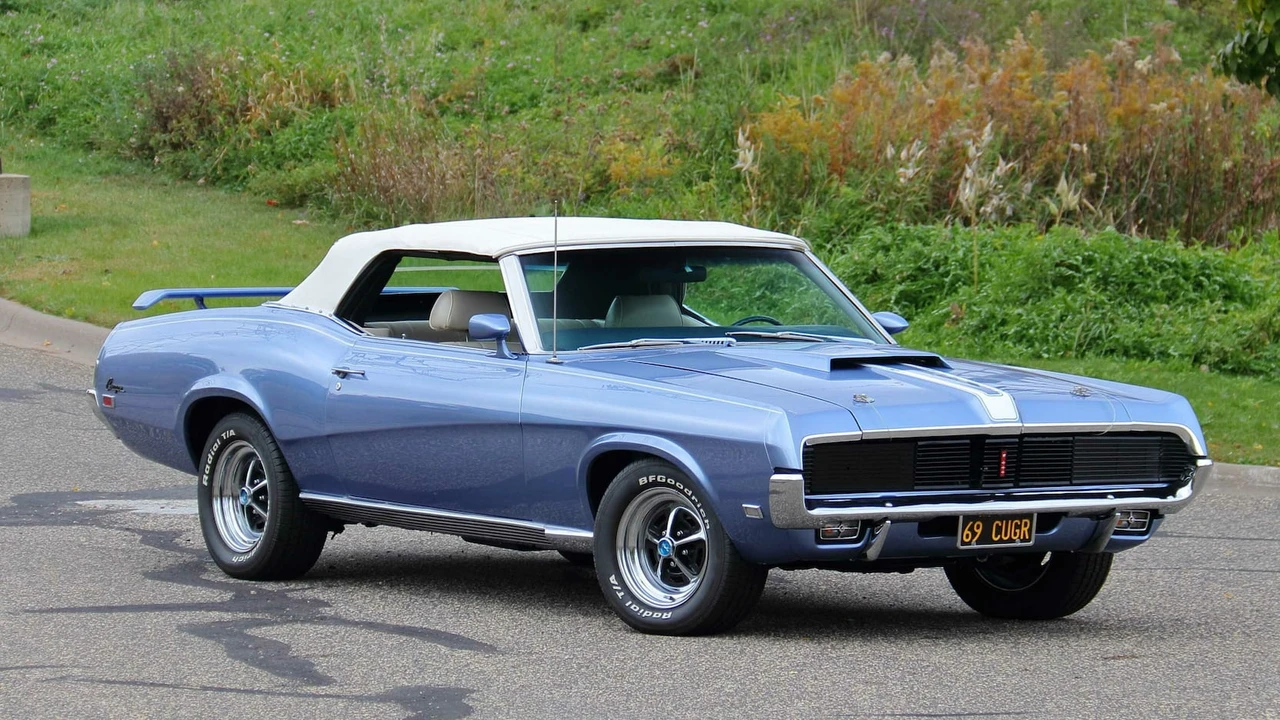1969 Mercury Cougar 1st Gen - Image 12 of 31