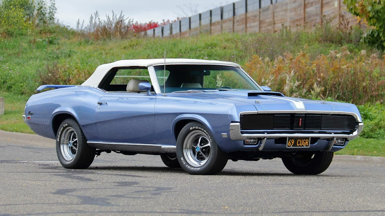 1969 Mercury Cougar 1st Gen - Image 19 of 31