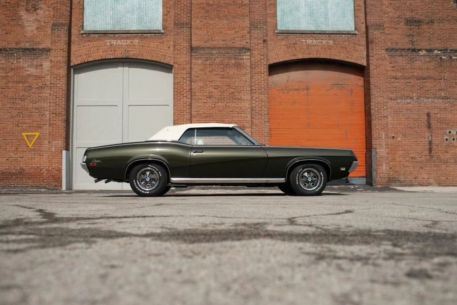1969 Mercury Cougar 1st Gen - Image 10 of 31