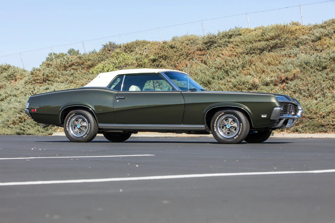1969 Mercury Cougar 1st Gen - Image 29 of 31