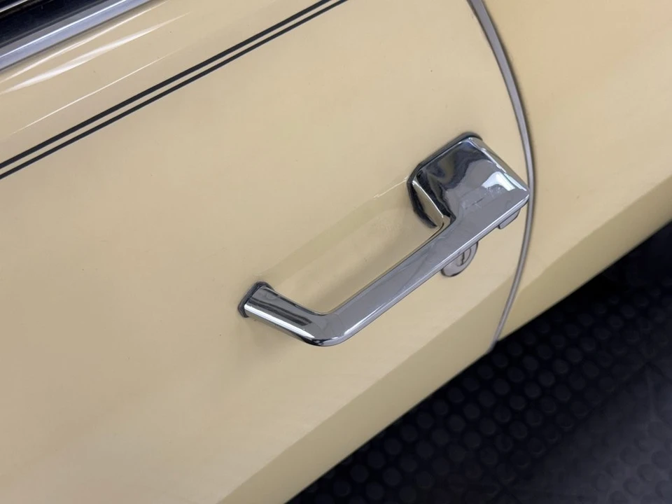 1969 Mercury Cougar 1st Gen - Image 15 of 21