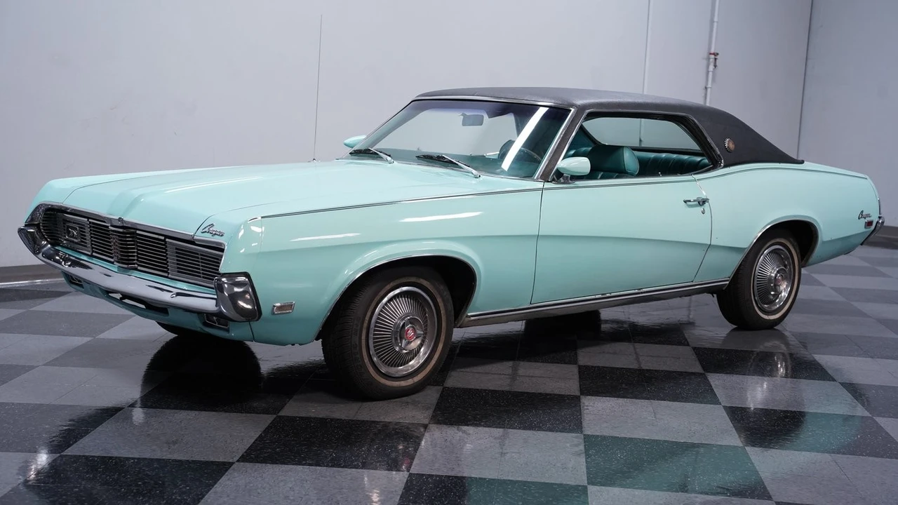 1969 Mercury Cougar 1st Gen - Image 6 of 12