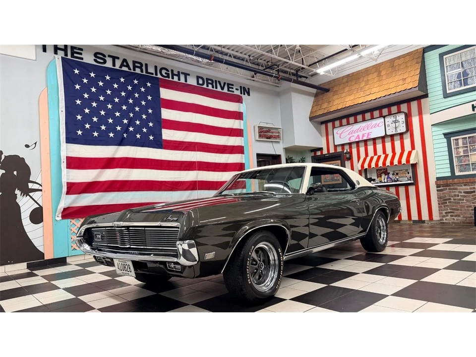 1969 Mercury Cougar 1st Gen - Image 2 of 31