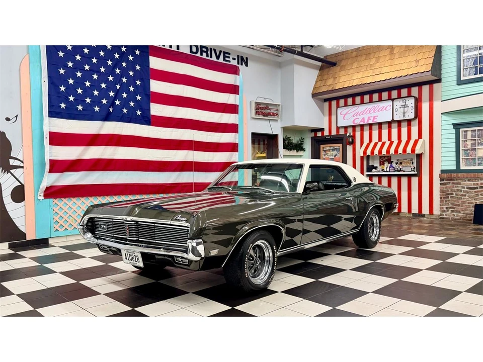1969 Mercury Cougar 1st Gen - Image 4 of 31