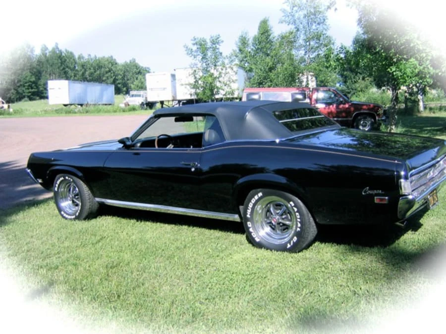 1969 Mercury Cougar 1st Gen - Image 4 of 4