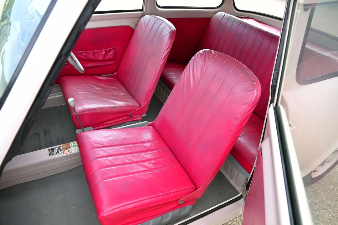 1969 Mitsubishi - Image 21 of 31