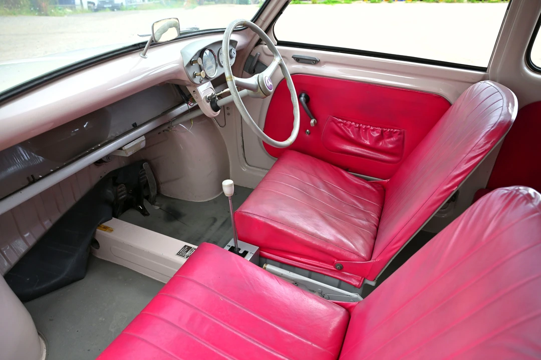 1969 Mitsubishi - Image 19 of 31