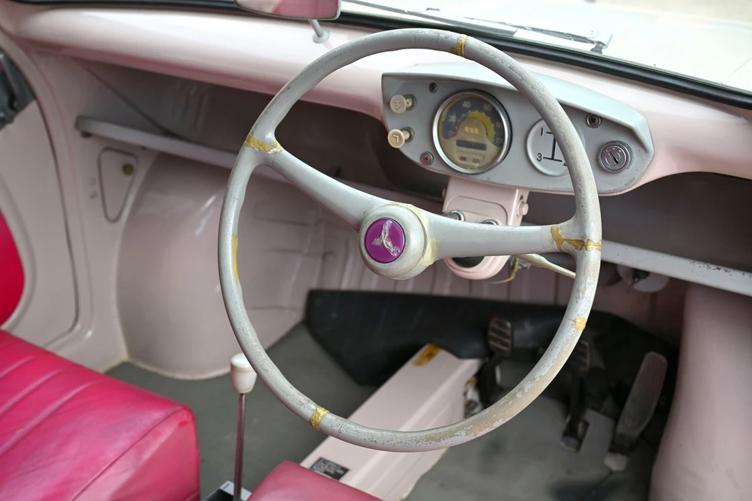 1969 Mitsubishi - Image 14 of 31
