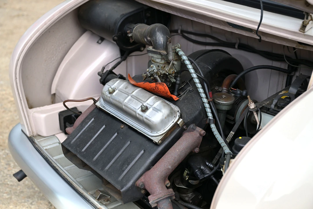 1969 Mitsubishi - Image 30 of 31