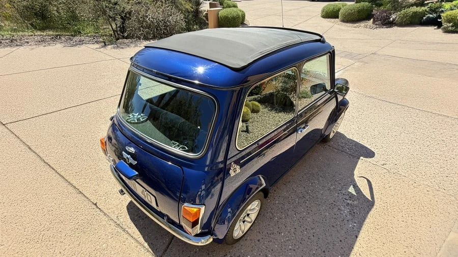 1969 Morris - Image 2 of 10
