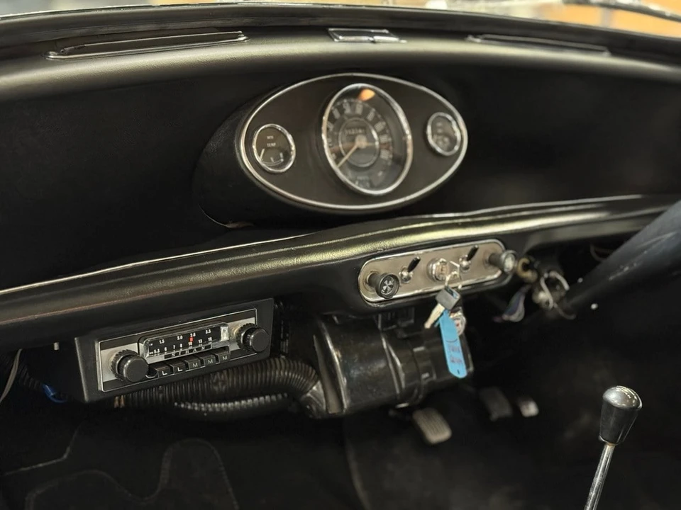 1969 Morris - Image 23 of 30