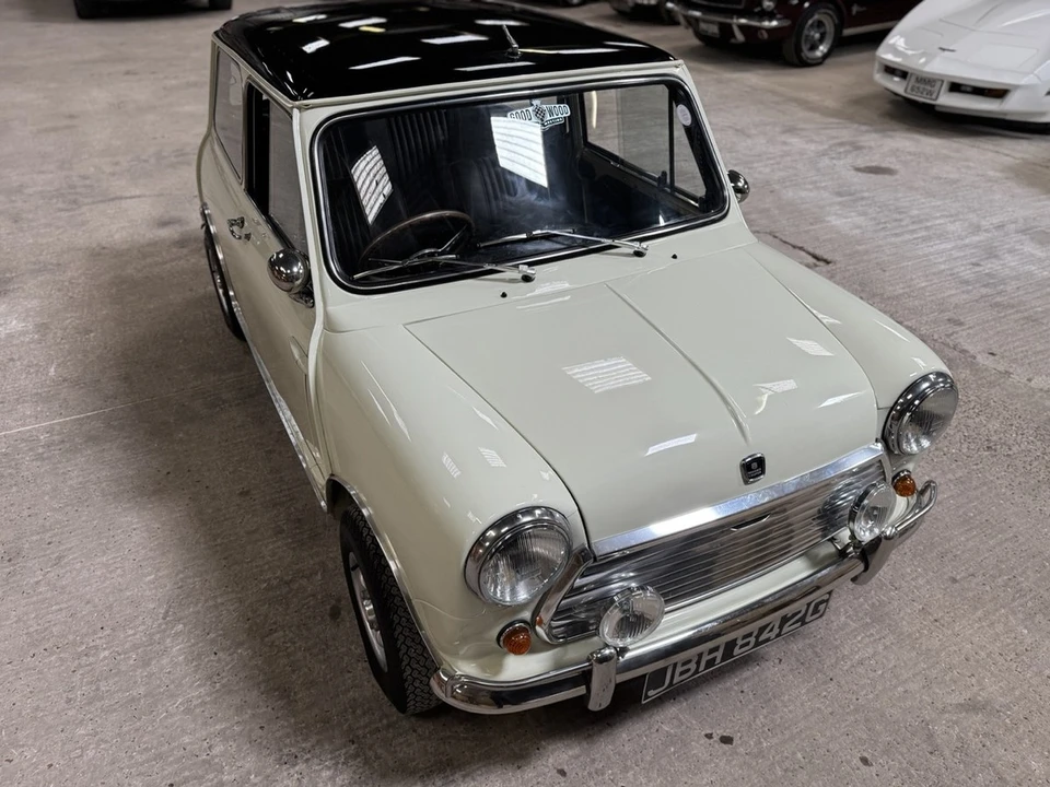 1969 Morris - Image 7 of 30