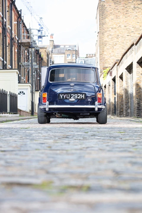 1969 Morris - Image 10 of 31