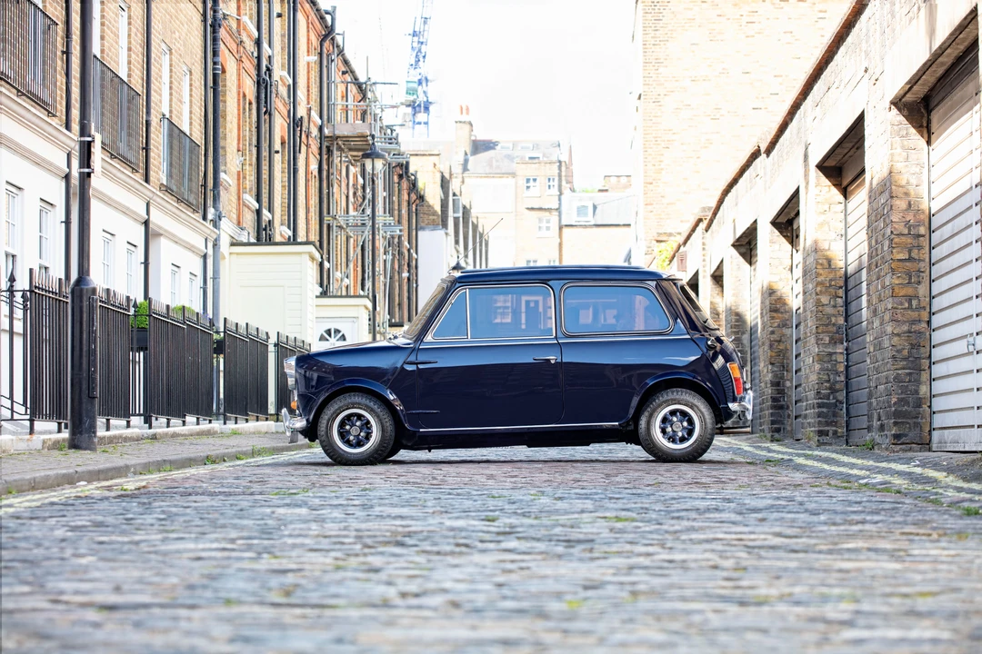 1969 Morris - Image 13 of 31
