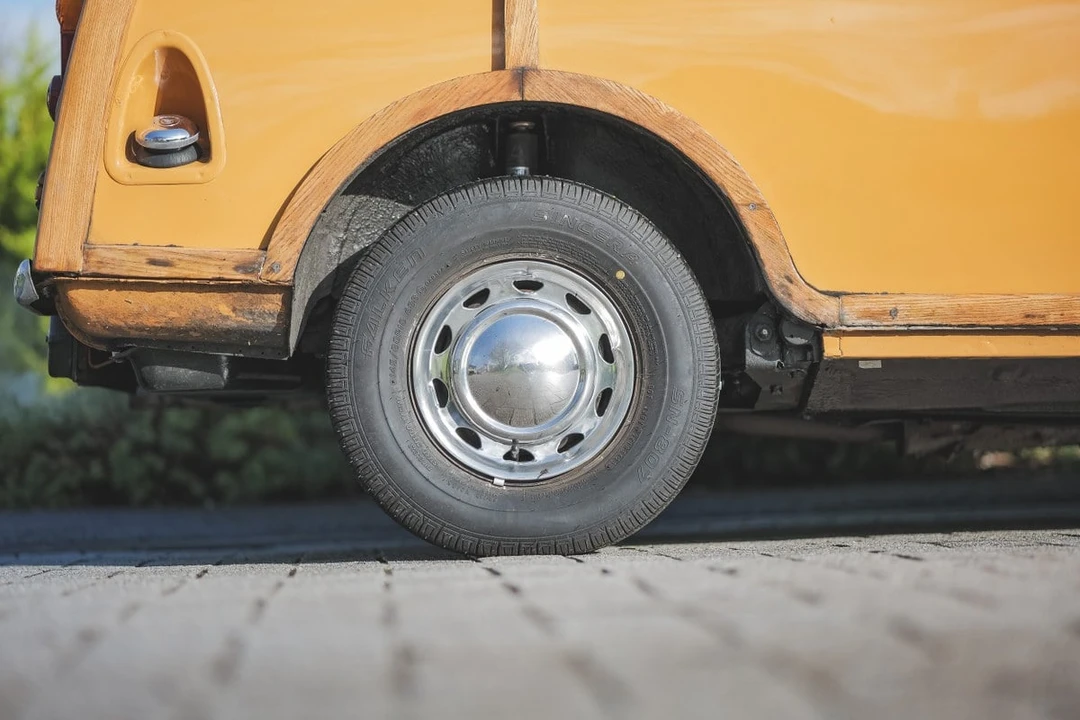 1969 Morris - Image 18 of 30