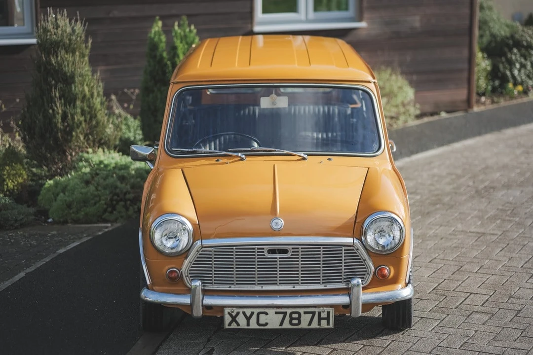 1969 Morris - Image 11 of 30