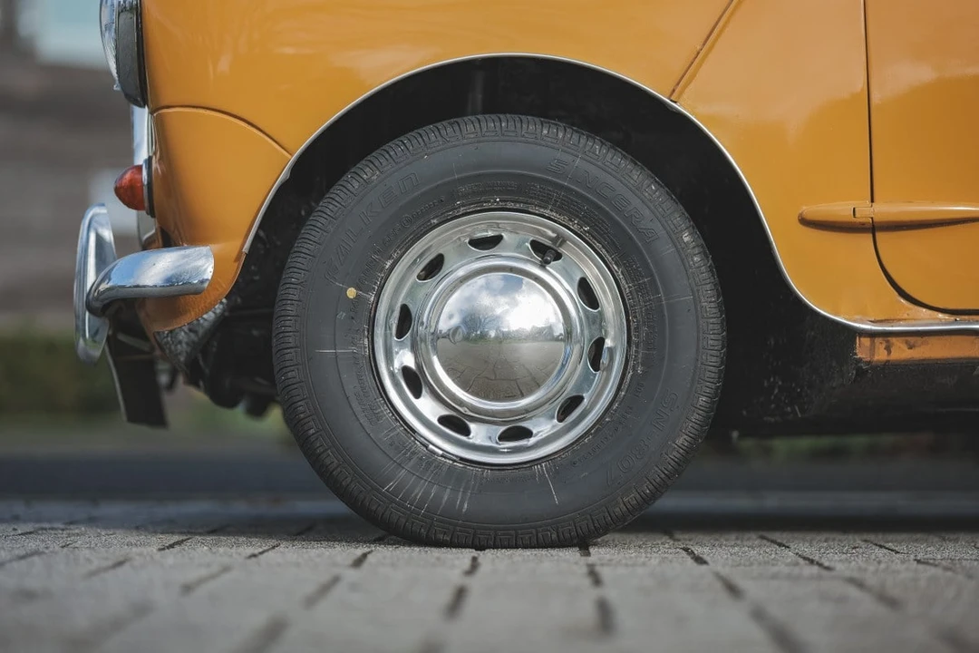 1969 Morris - Image 16 of 30