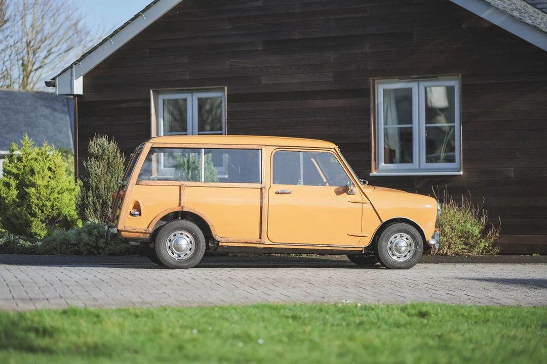 1969 Morris - Image 4 of 30