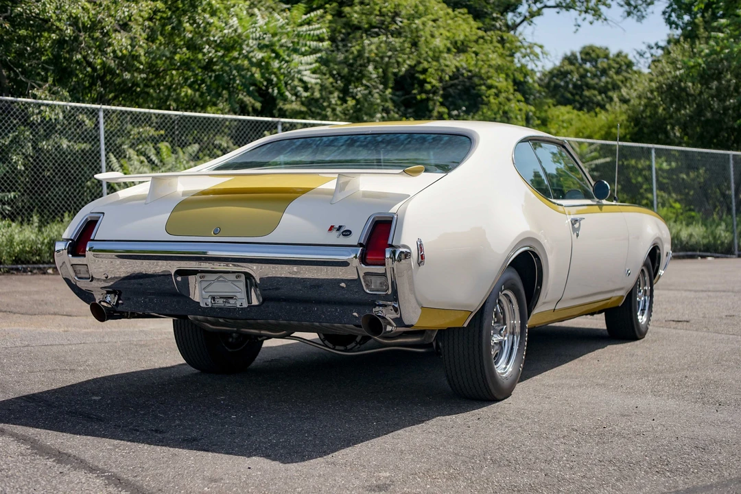 1969 Oldsmobile 442 2nd Gen - Image 11 of 31