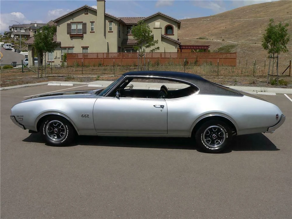 1969 Oldsmobile 442 2nd Gen - Image 5 of 5