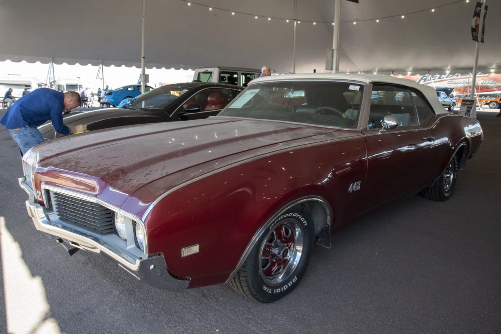 1969 Oldsmobile 442 2nd Gen - Image 2 of 2