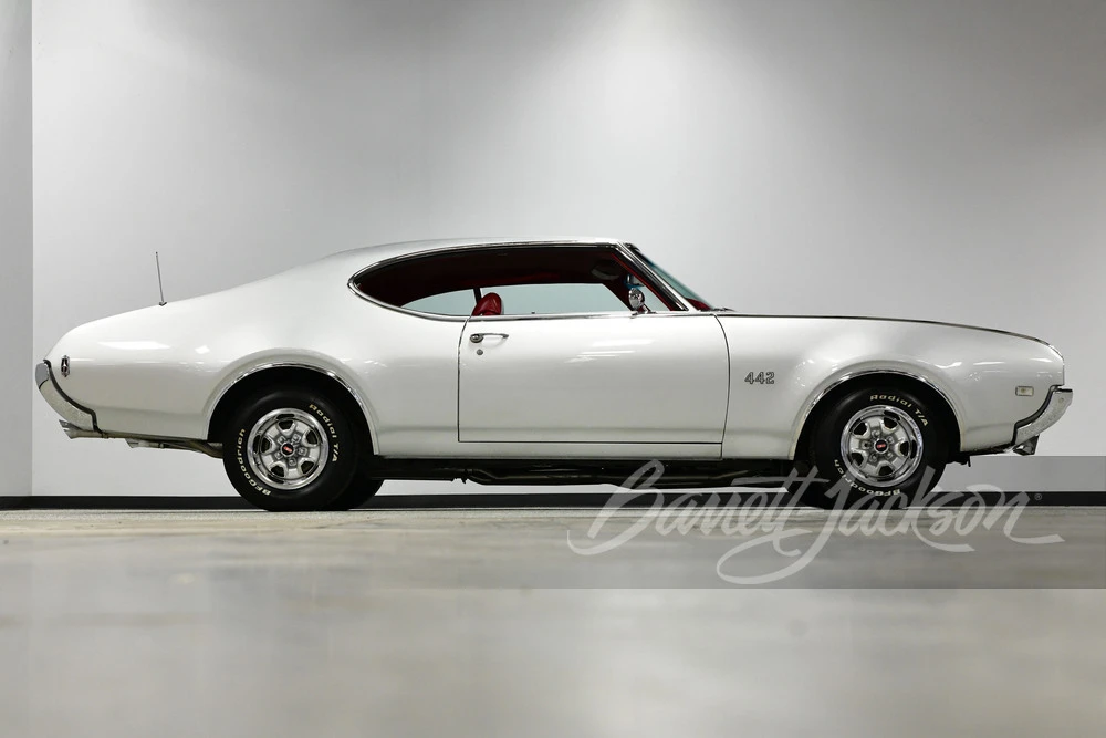 1969 Oldsmobile 442 2nd Gen - Image 16 of 20
