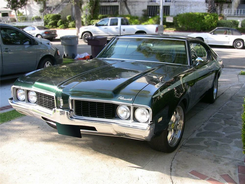 1969 Oldsmobile Cutlass 3rd Gen - Image 2 of 4