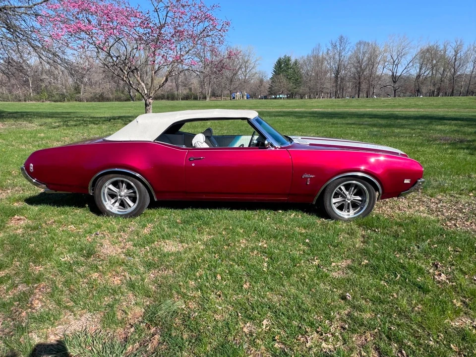 1969 Oldsmobile Cutlass 3rd Gen - Image 5 of 12