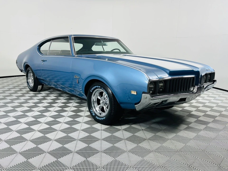 1969 Oldsmobile Cutlass 3rd Gen - Image 4 of 12