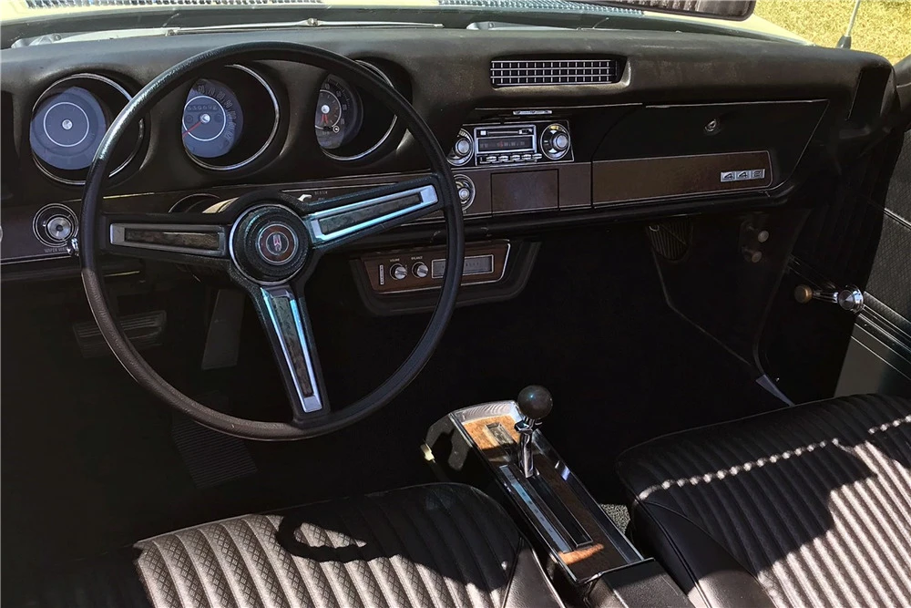 1969 Oldsmobile Cutlass 3rd Gen - Image 4 of 6