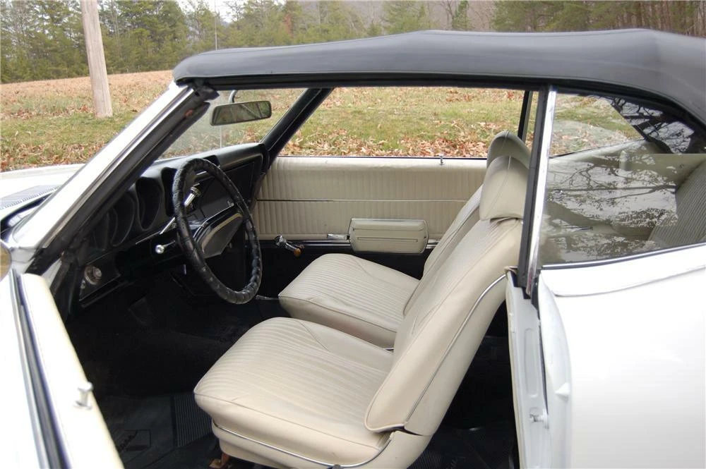 1969 Oldsmobile Cutlass 3rd Gen - Image 4 of 5