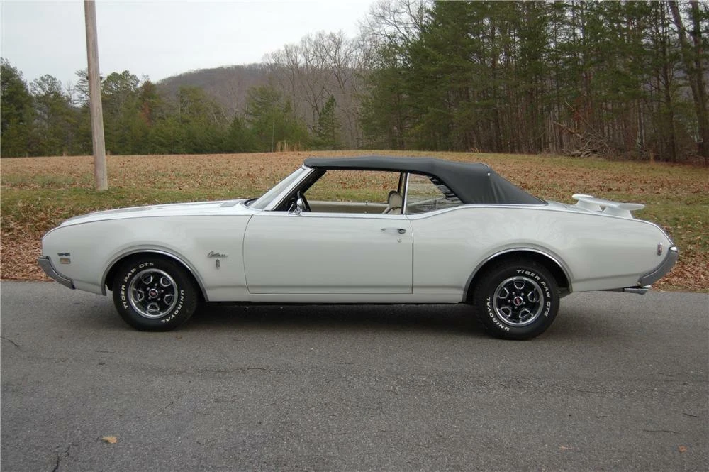 1969 Oldsmobile Cutlass 3rd Gen - Image 5 of 5