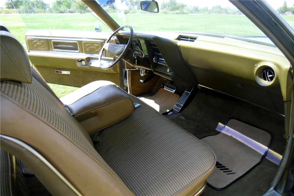 1969 Oldsmobile Toronado - Image 4 of 8