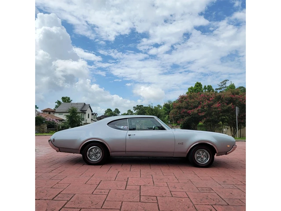 1969 Oldsmobile 442 2nd Gen - Image 3 of 31