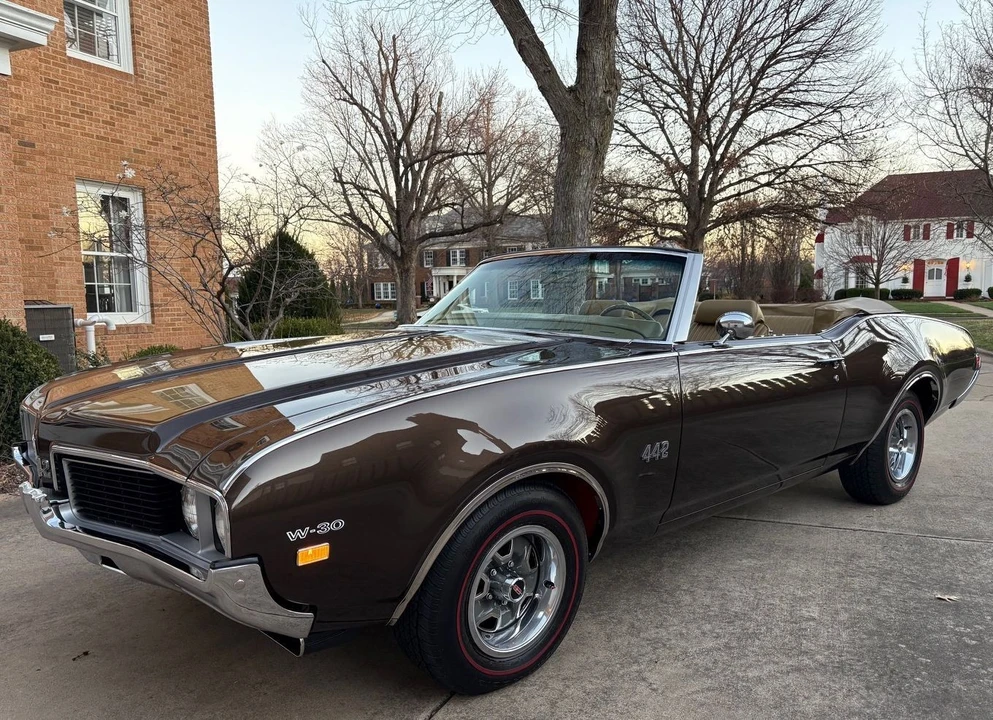 1969 Oldsmobile 442 2nd Gen - Image 2 of 21